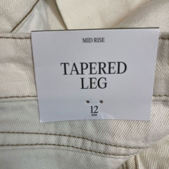 High Rise Cream Jeans - Picture 7 of 7